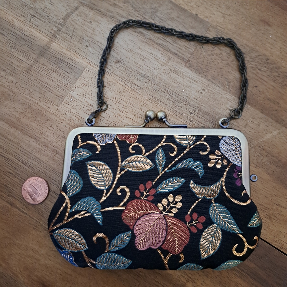 Gorgeous black and gold coin purse/wallet